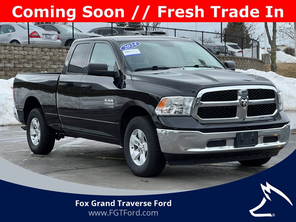 Used 2024 RAM 1500 Classic SLT image 32