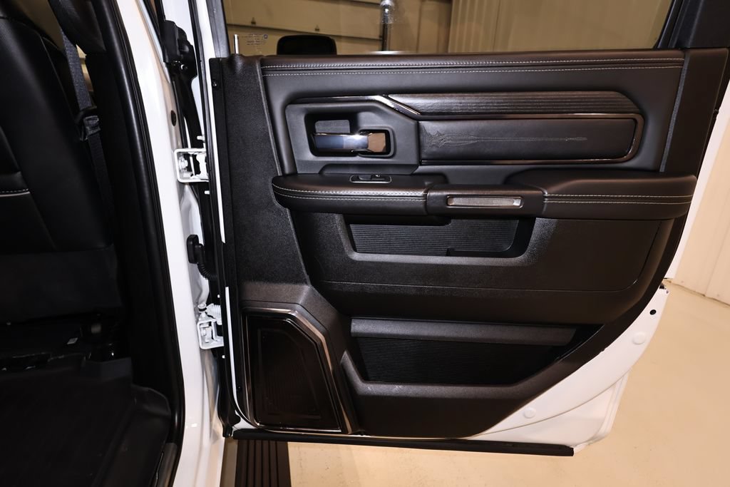 Used 2024 RAM 3500 Limited w/ Night Edition AWD/4WD image 19