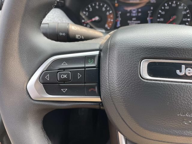 Used 2024 Jeep Compass Latitude AWD/4WD image 35