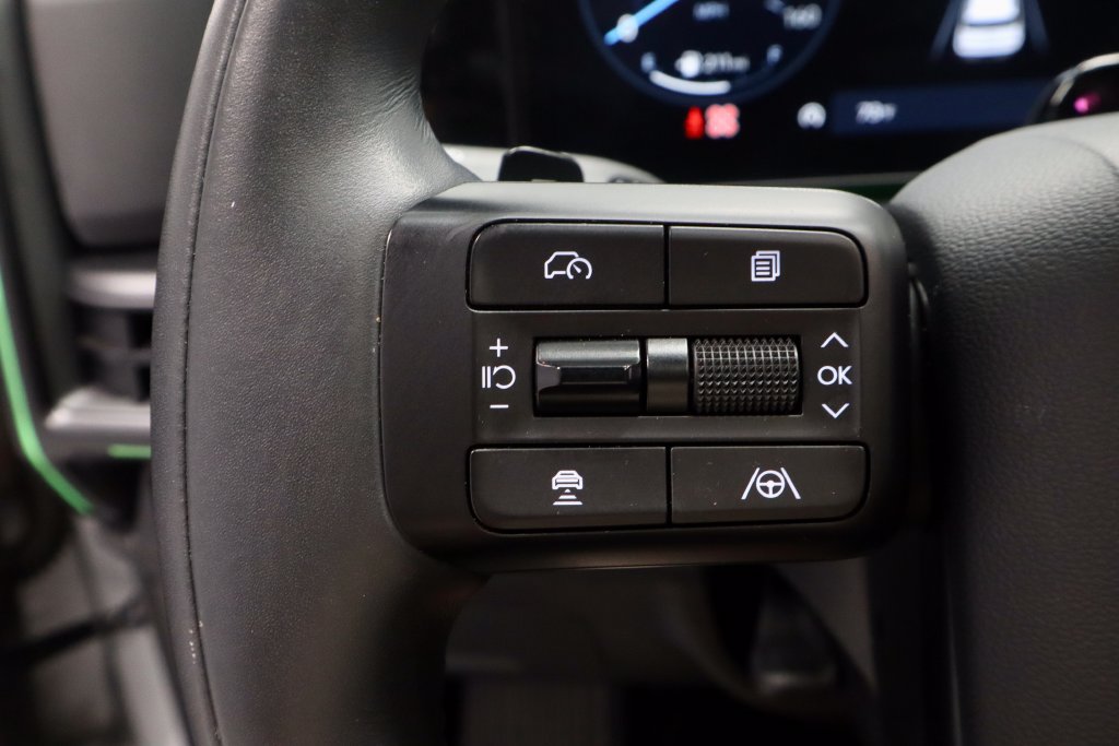 Used 2025 Hyundai Santa Fe Calligraphy AWD/4WD image 30