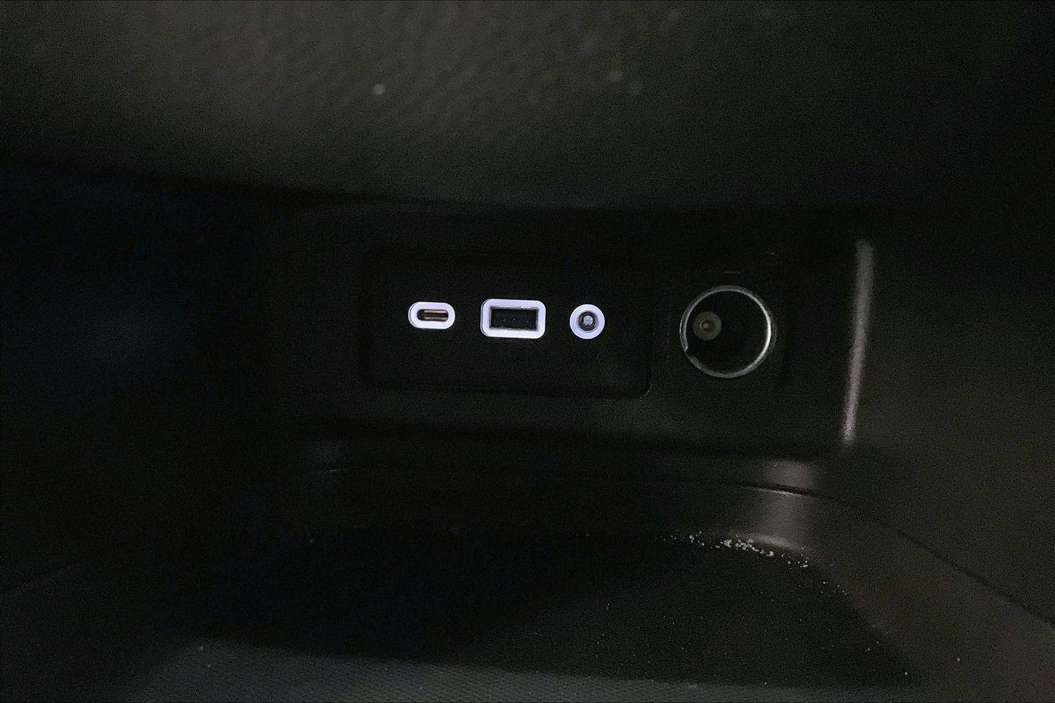 Used 2020 Chevrolet Equinox LT image 31