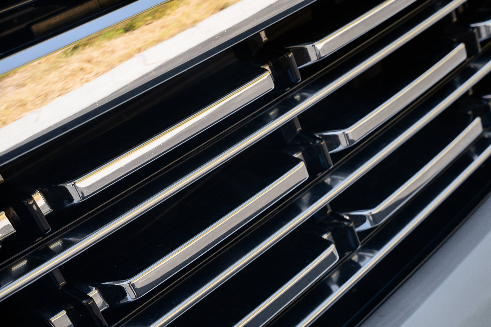 Used 2024 Chevrolet Tahoe Premier w/ Premium Package RWD image 18
