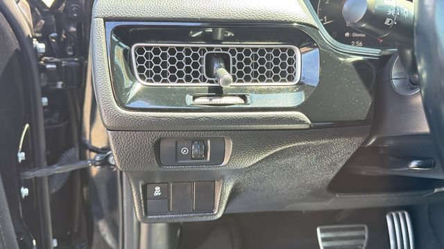 Used 2025 Honda Civic Sport image 18