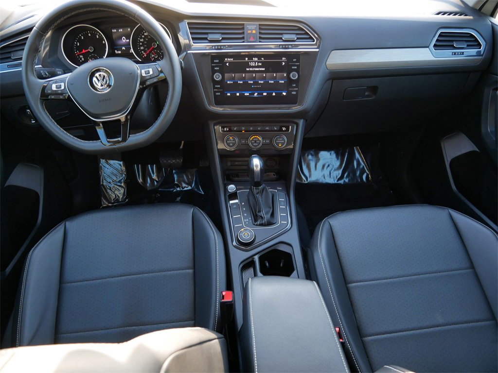 Used 2021 Volkswagen Tiguan SE image 13