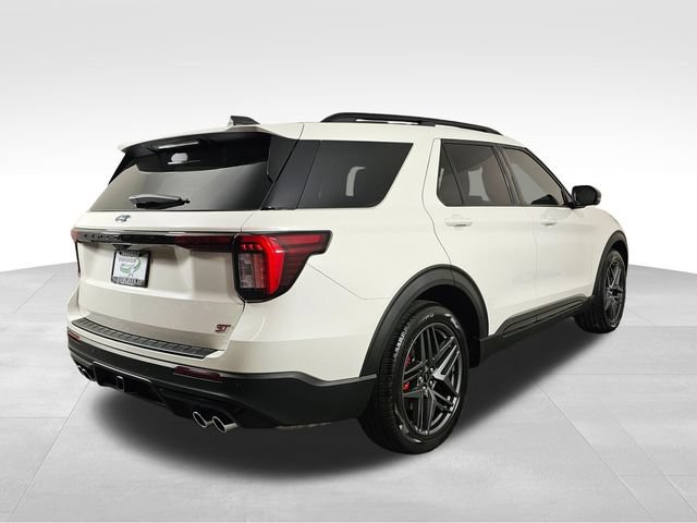 Certified 2025 Ford Explorer ST AWD/4WD image 7