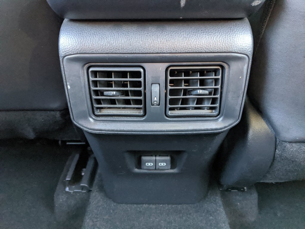 Used 2023 Toyota RAV4 XLE Premium AWD/4WD image 17