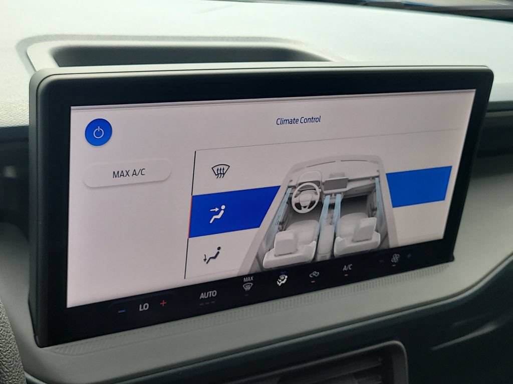 Certified 2026 Ford Maverick XL FWD image 19