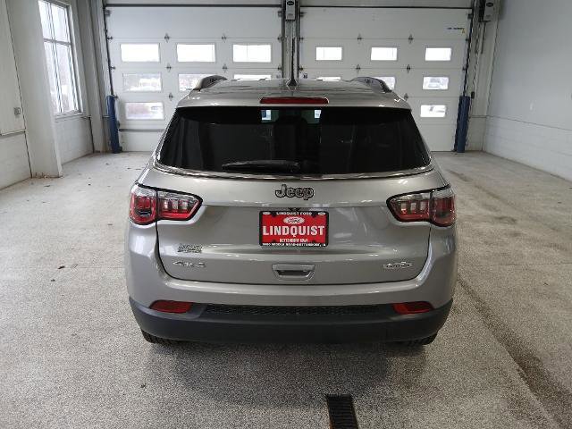 Used 2019 Jeep Compass Latitude w/ Popular Equipment Group image 4