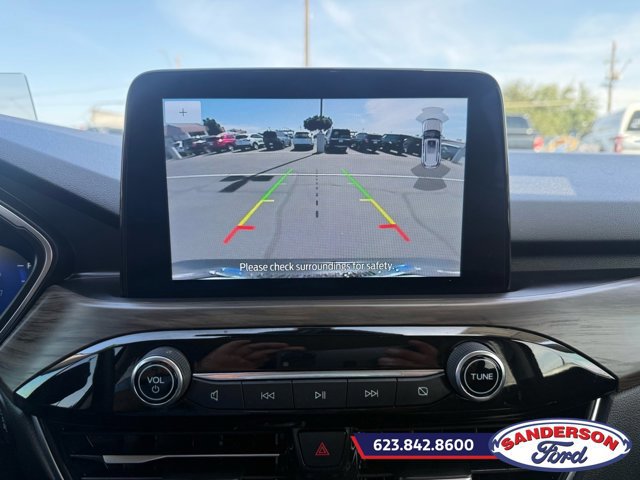 Certified 2020 Ford Escape Titanium w/ Titanium Premium Package 2.0 AWD/4WD image 18