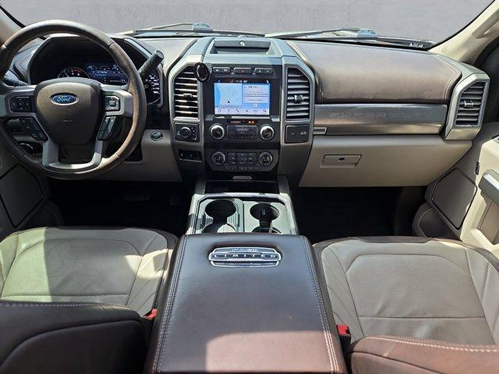 Certified 2019 Ford F250 Limited AWD/4WD image 9
