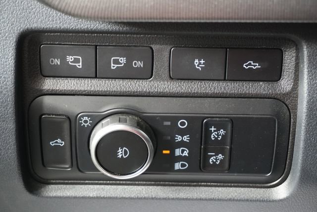 Certified 2024 Ford F250 Platinum AWD/4WD image 24