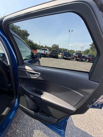 Certified 2023 Ford Edge SEL AWD/4WD image 15