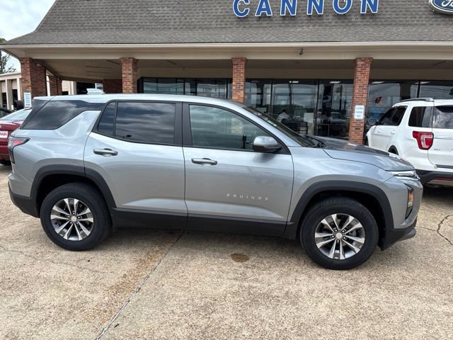 Used 2026 Chevrolet Equinox LT w/ Convenience Package II FWD image 7