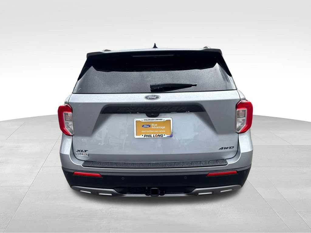 Certified 2023 Ford Explorer XLT w/ Equipment Group 202A AWD/4WD image 7