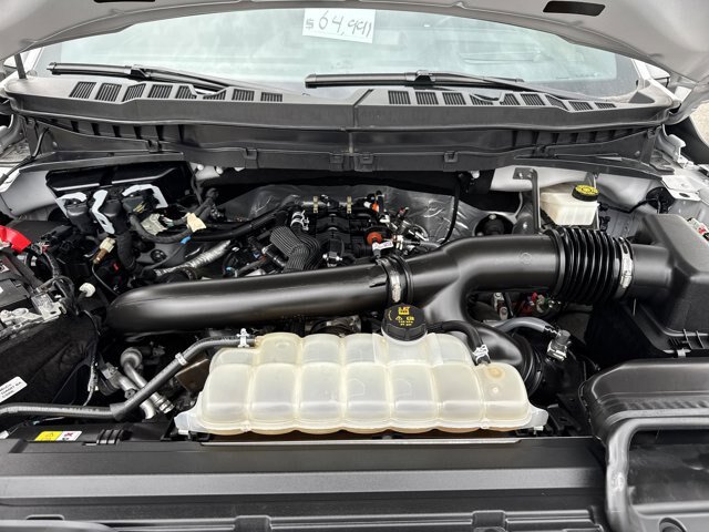 Certified 2024 Ford F150 Platinum AWD/4WD image 4