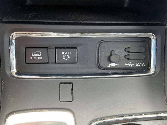 Used 2022 Subaru Ascent Limited image 18
