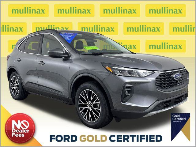 Certified 2025 Ford Escape SE FWD image 1