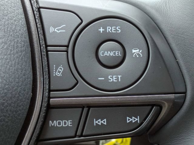 Used 2024 Toyota Camry SE FWD image 24