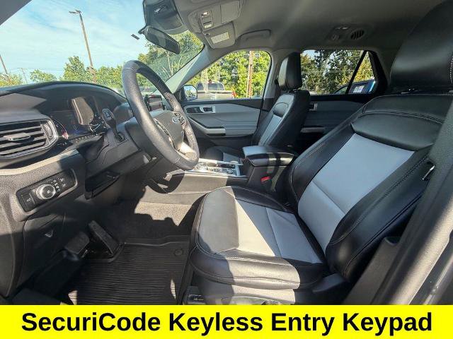 Certified 2023 Ford Explorer XLT w/ Equipment Group 202A AWD/4WD image 10