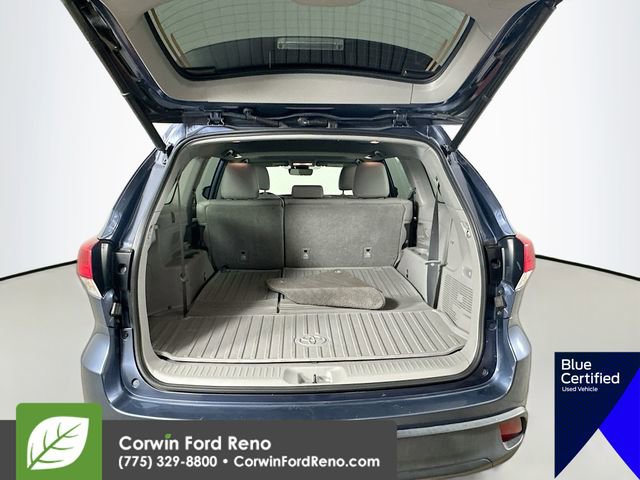 Used 2019 Toyota Highlander XLE image 30