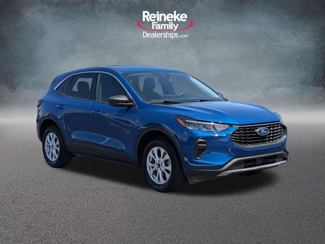 Certified 2023 Ford Escape Active w/ Tech Pack #1 AWD/4WD image 3