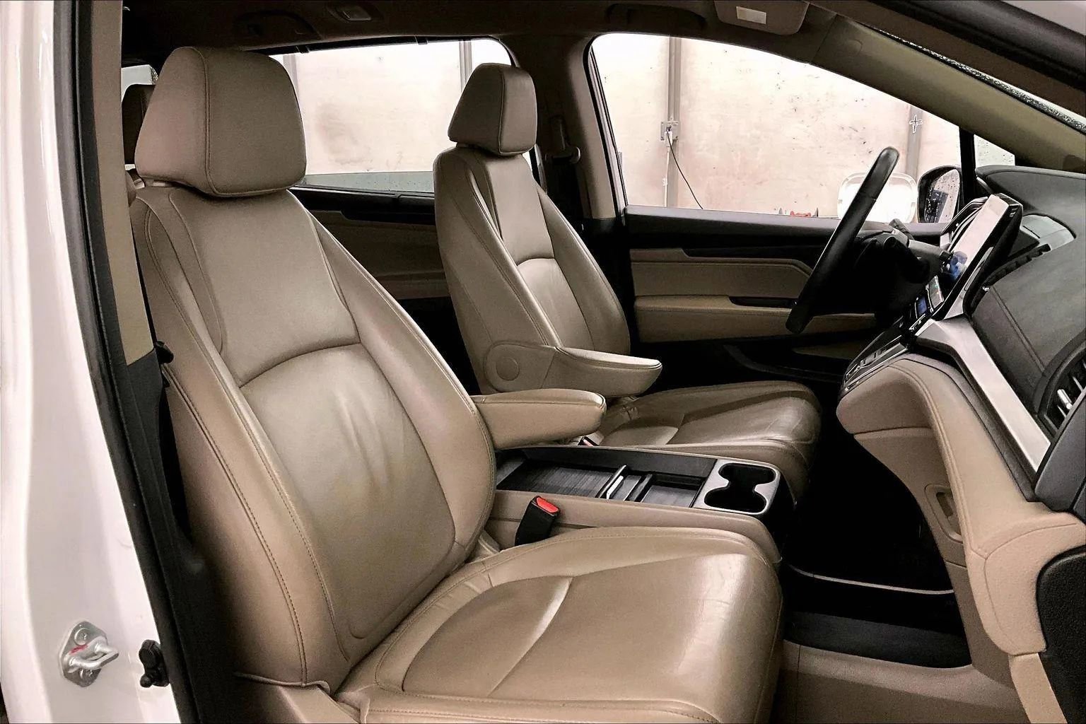 Used 2021 Honda Odyssey EX-L image 7