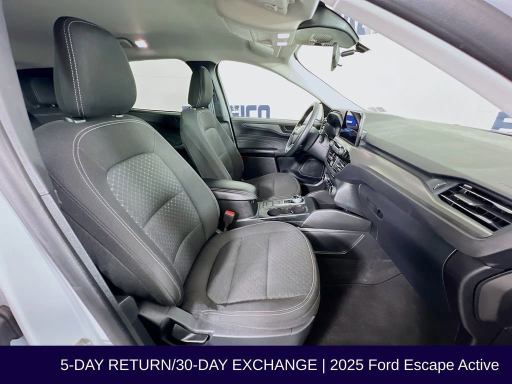 Certified 2025 Ford Escape Active image 30