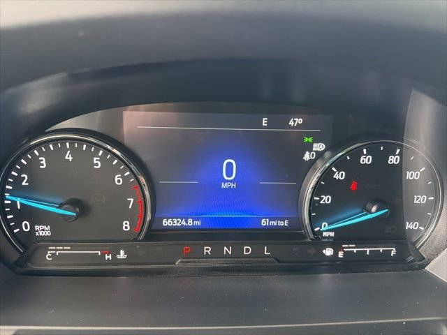 Certified 2022 Ford Explorer XLT w/ Equipment Group 202A image 22