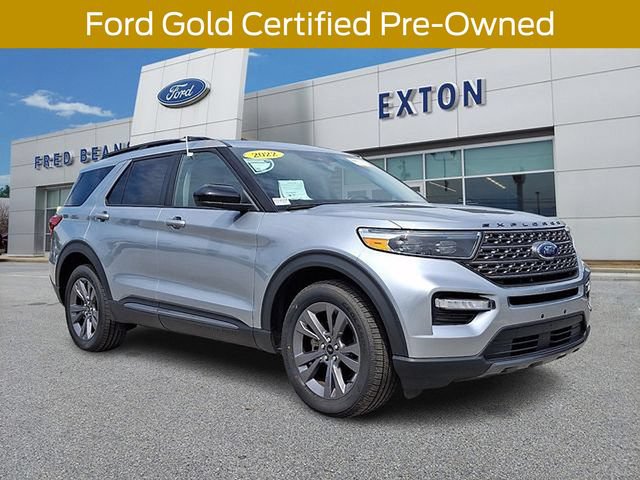 Certified 2022 Ford Explorer XLT w/ Equipment Group 202A AWD/4WD image 1