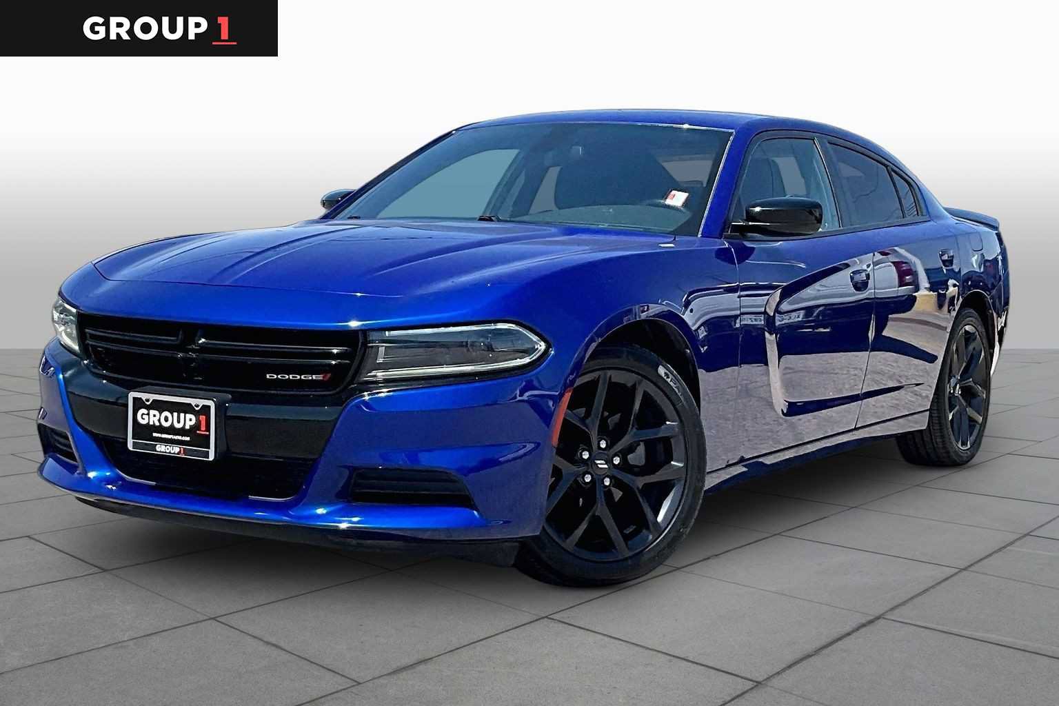 Used 2022 Dodge Charger SXT w/ Blacktop Package