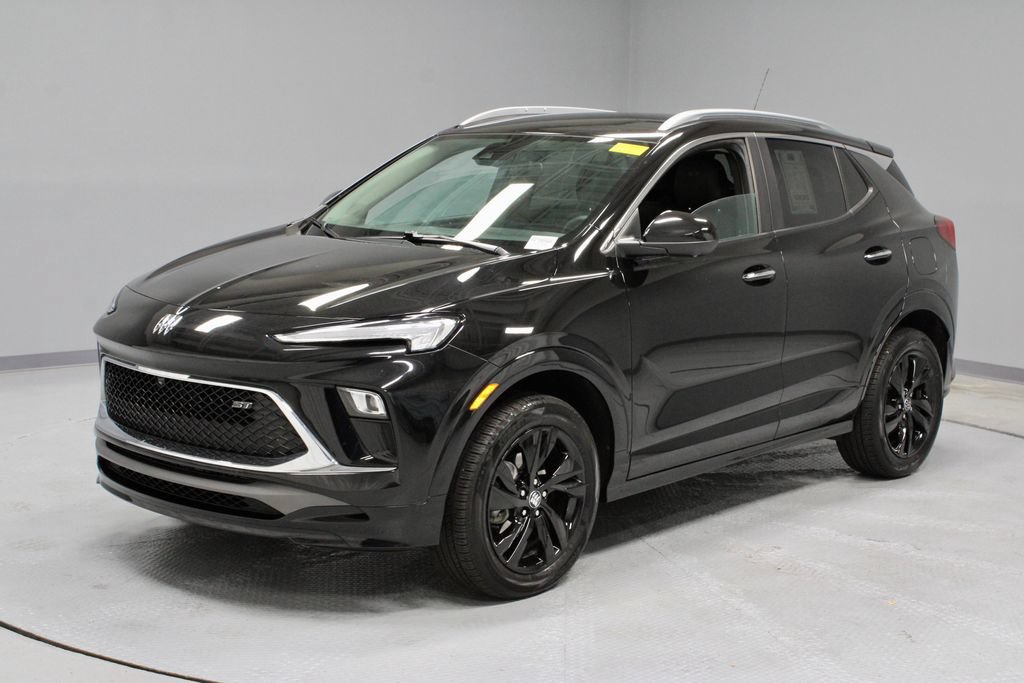 Used 2024 Buick Encore GX Sport Touring w/ Advanced Technology Package AWD/4WD image 7