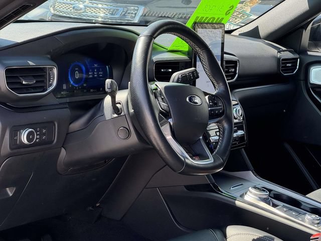 Certified 2022 Ford Explorer ST w/ Equipment Group 401A AWD/4WD image 30