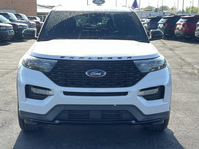 Certified 2024 Ford Explorer ST-Line w/ Class IV Trailer Tow Package AWD/4WD image 7
