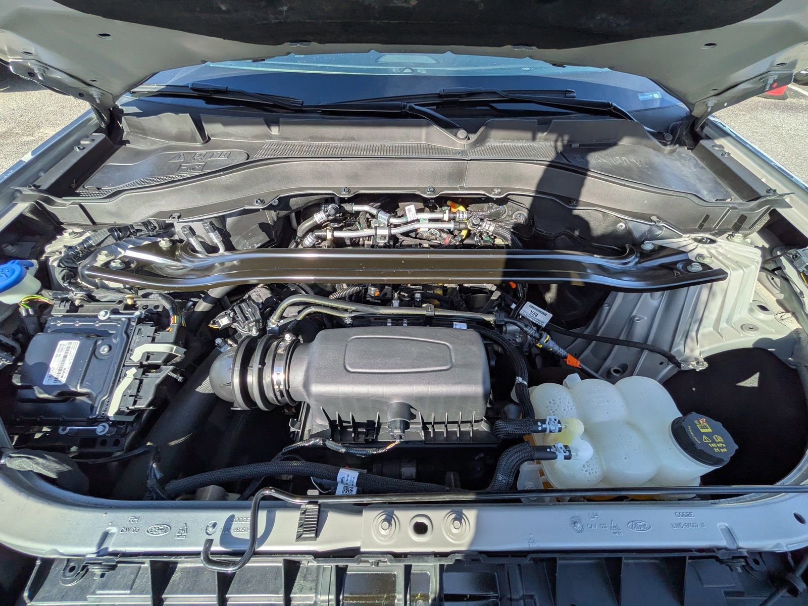 Certified 2023 Ford Explorer Limited image 9