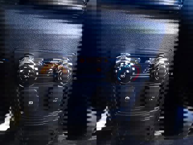 Certified 2022 Ford Explorer XLT w/ Equipment Group 202A image 14