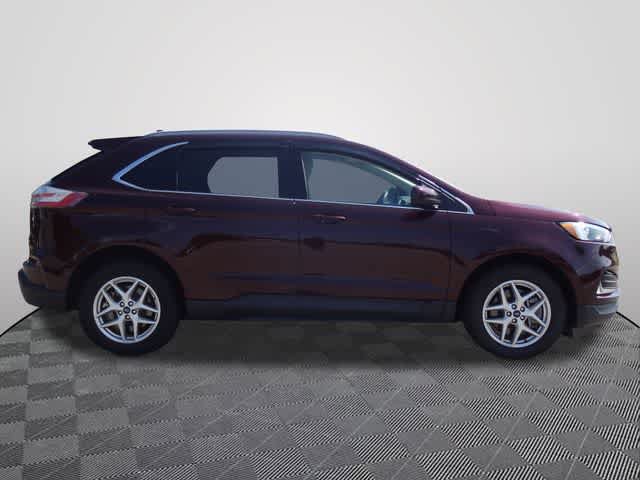Certified 2022 Ford Edge SEL w/ Convenience Package AWD/4WD image 4