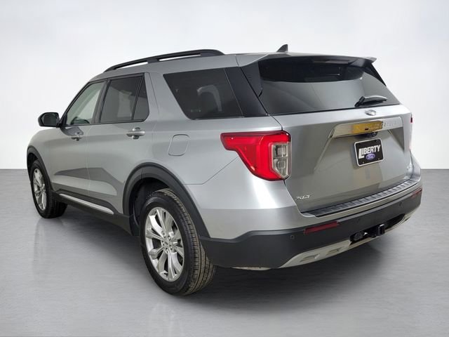 Certified 2023 Ford Explorer XLT w/ Equipment Group 202A AWD/4WD image 5