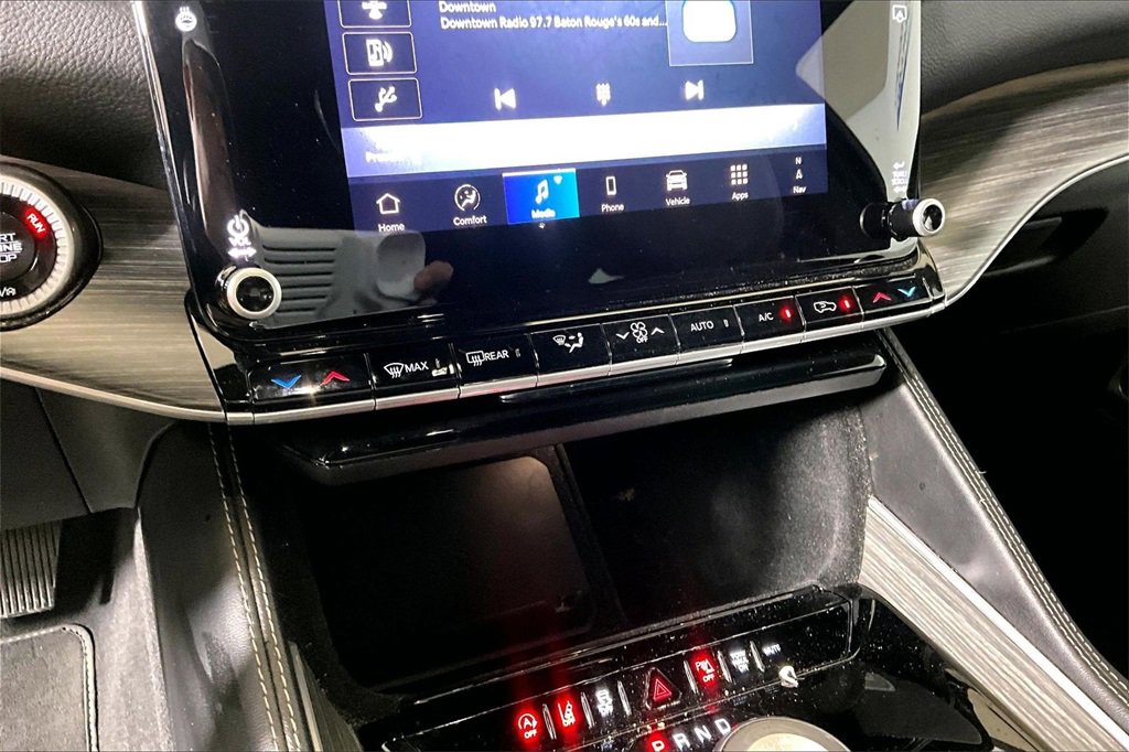 Used 2024 Jeep Wagoneer L Series II image 26