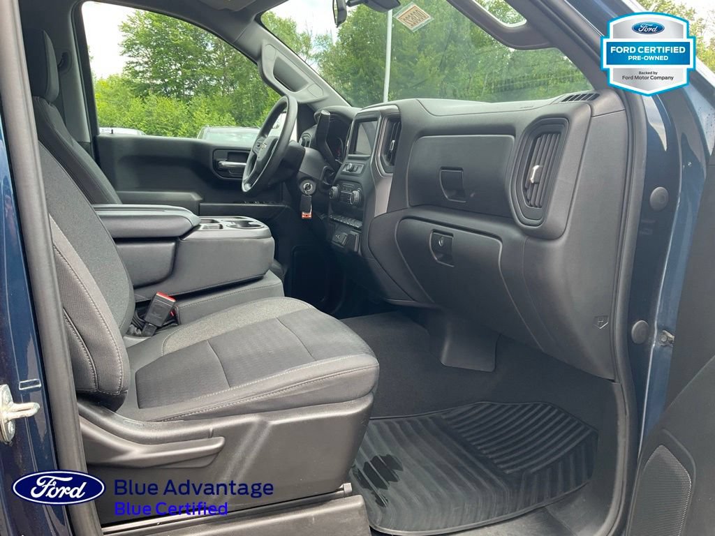 Used 2022 Chevrolet Silverado 1500 Custom AWD/4WD image 18