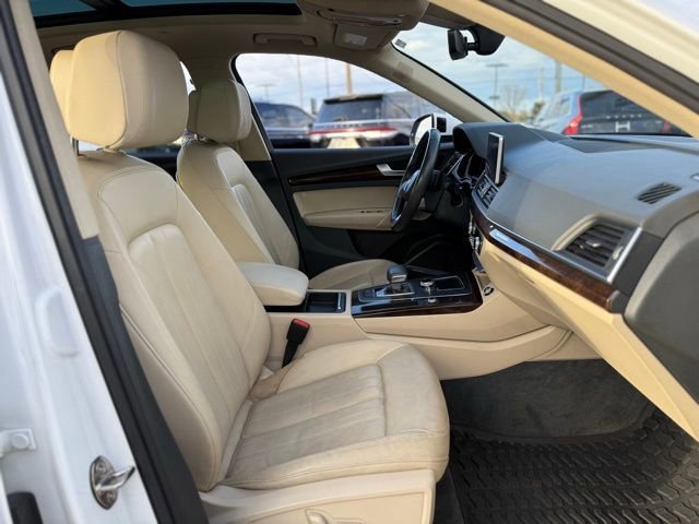 Used 2018 Audi Q5 2.0T Premium Plus w/ Premium Plus Package image 33