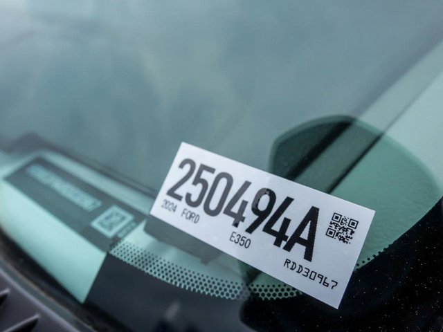 Certified 2024 Ford E-350 and Econoline 350 Super Duty w/ Driver's Safety Package image 26