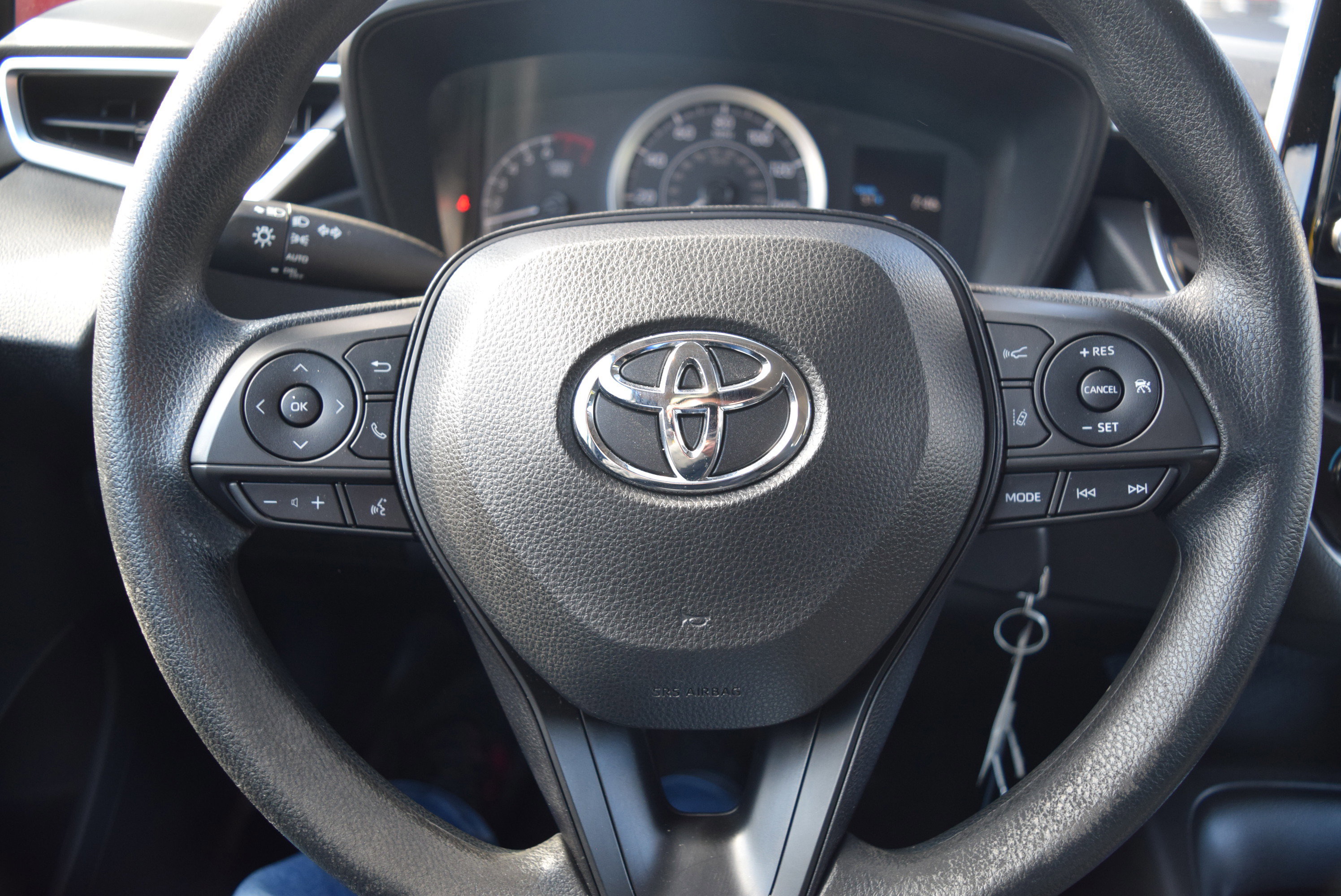 Used 2021 Toyota Corolla LE FWD image 10