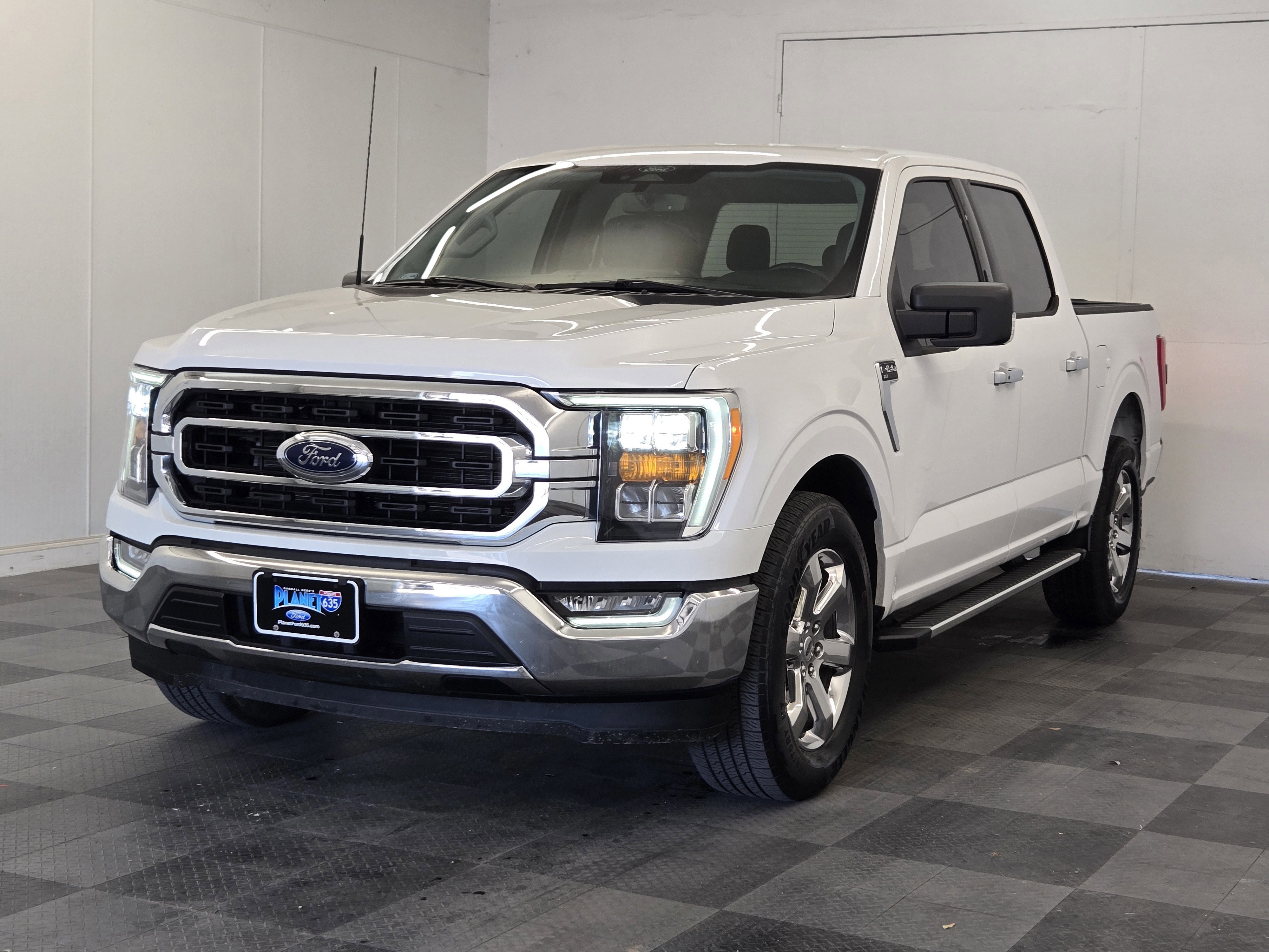 Certified 2022 Ford F150 XLT w/ Equipment Group 302A High image 1