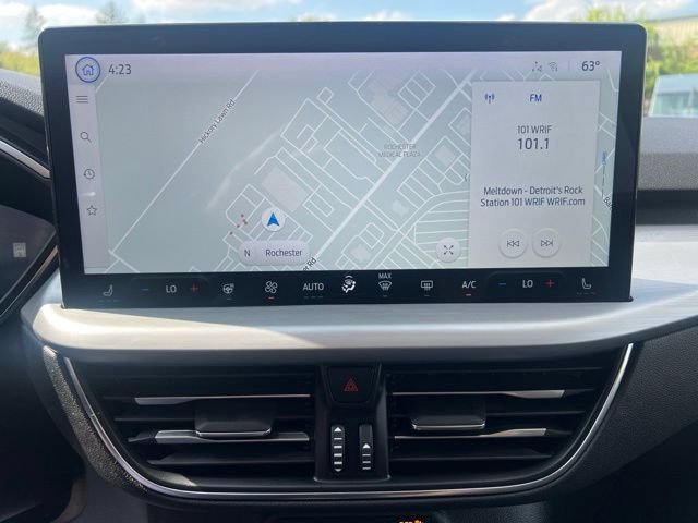 Certified 2023 Ford Escape Platinum AWD/4WD image 29