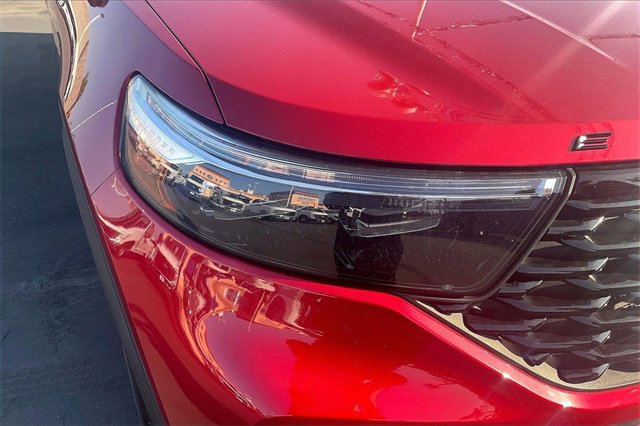 Certified 2022 Ford Explorer ST-Line w/ Class IV Trailer Tow Package image 30