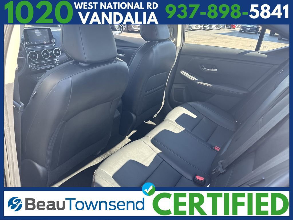 Used 2023 Nissan Sentra SR w/ SR Premium Package image 19