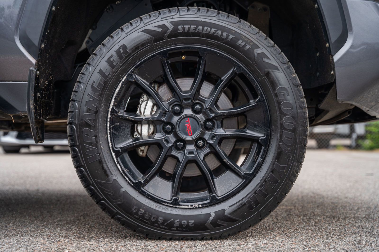 Used 2022 Toyota Tundra Limited w/ TRD Off-Road Package AWD/4WD image 11