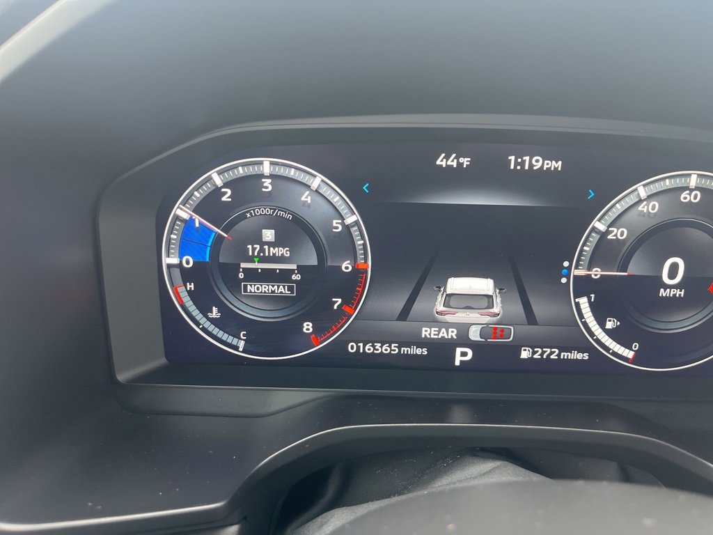 Used 2024 Mitsubishi Outlander SEL image 5