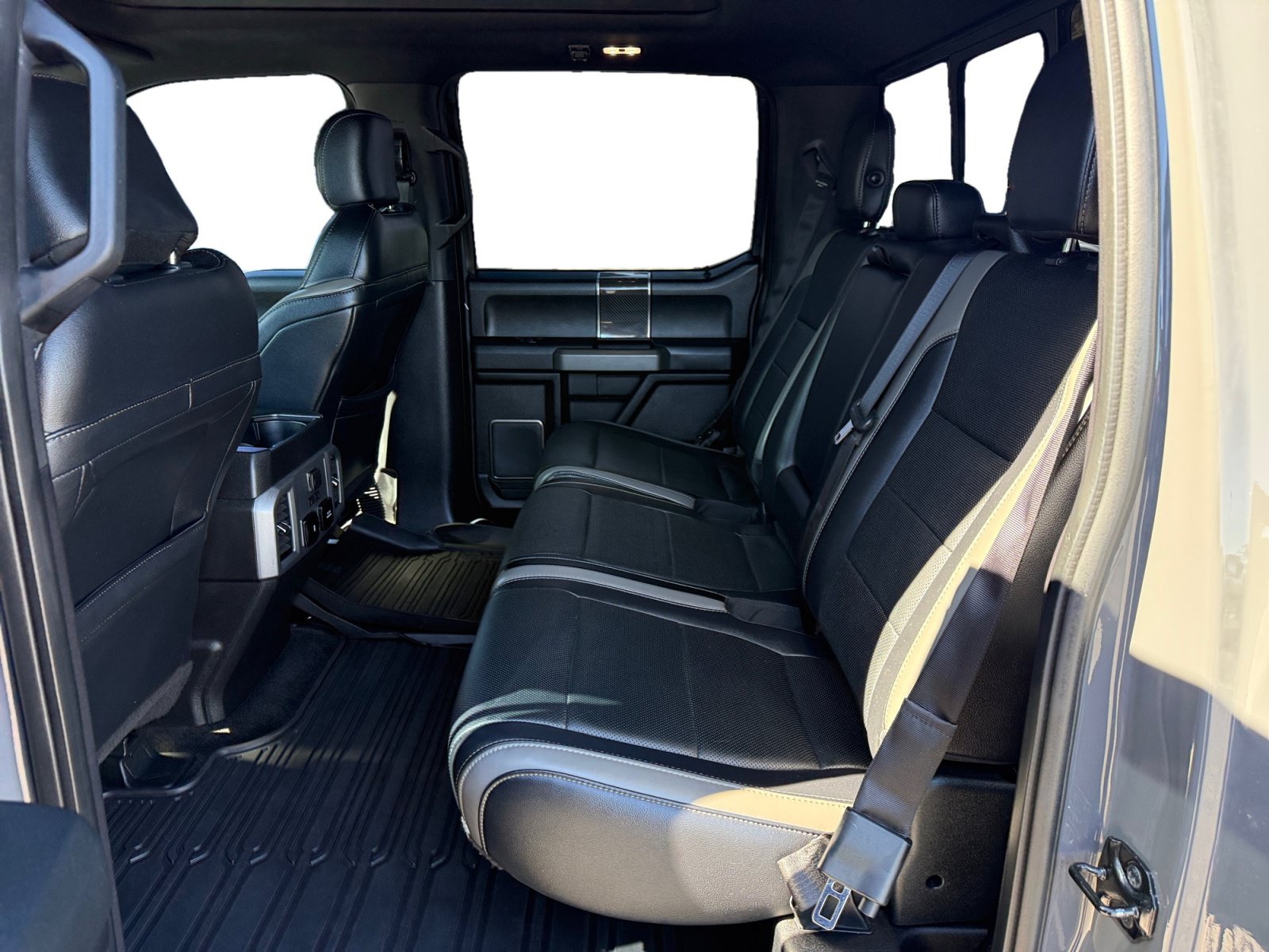 Certified 2018 Ford F150 Raptor w/ Equipment Group 802A Luxury AWD/4WD image 16