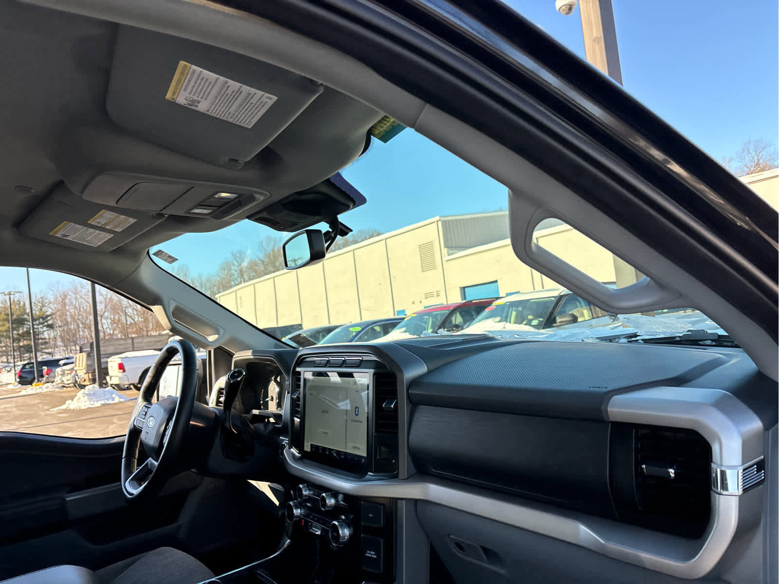 Certified 2022 Ford F150 XLT w/ Equipment Group 302A High image 30